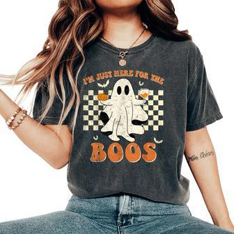 I'm Just Here For The Boos Ghost Retro Groovy Halloween Women's Oversized Comfort T-Shirt - Seseable