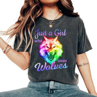 Just A Girl Who Loves Wolves Moon Wolf Girls Women's Oversized Comfort T-Shirt - Thegiftio UK