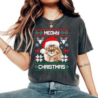 Maine Coon Cat Meowy Ugly Sweater Cat Christmas Women's Oversized Comfort T-Shirt | Mazezy