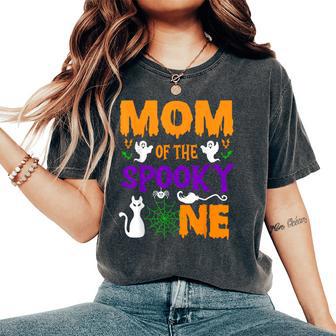 Mom Halloween 1St Birthday Mom Of The Spooky One Boy Women's Oversized Comfort T-Shirt - Seseable