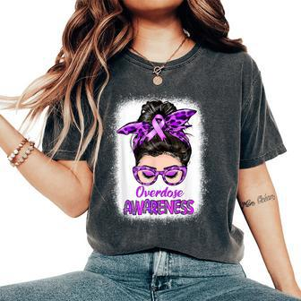Overdose Awareness Messy Bun Purple Ribbon Women's Oversized Comfort T-Shirt - Monsterry DE