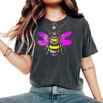 Queen Bee Honey Bee Vintage Women's Oversized Comfort T-Shirt - Seseable