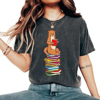 Sea Otter Book Reading For Bookworm Teachers Women's Oversized Comfort T-Shirt | Mazezy