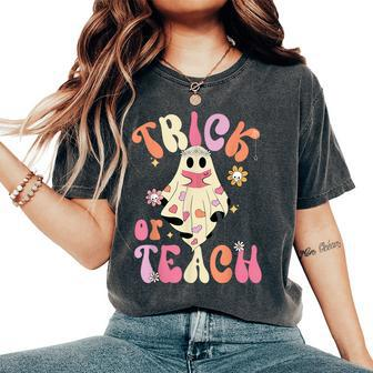 Trick Or Teach Retro Floral Groovy Ghost Teacher Halloween Women's Oversized Comfort T-Shirt - Thegiftio UK