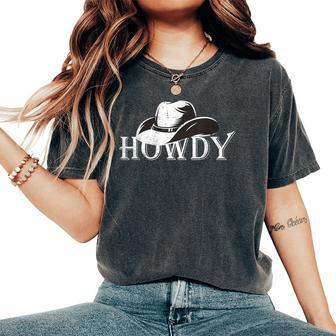 Vintage Howdy Rodeo Western Country Southern Cowboy Cowgirl Women's Oversized Comfort T-shirt | Mazezy