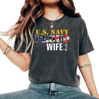 Vintage Navy Proud Wife With US American Flag Women's Oversized Comfort T-Shirt | Mazezy