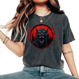 Werewolf Face Occult Horror Holloween Horror Women's Oversized Comfort T-Shirt | Mazezy