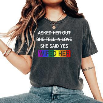 Wifed Her Lgbtq Romantic Lesbian Couples Wedding Day Women's Oversized Comfort T-Shirt | Mazezy