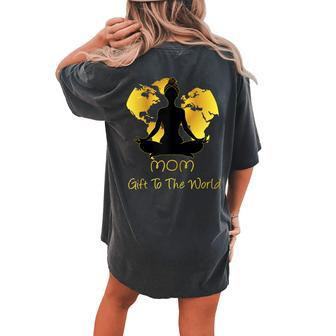 Mom To The World Women's Oversized Comfort T-shirt Back Print | Mazezy