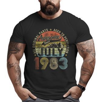 Funny 40 Year Old July 1983 Vintage Retro 40Th Birthday Gift 40Th Birthday Funny Gifts Big and Tall Men Graphic T-shirt | Mazezy