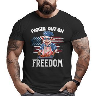 Funny 4Th Of July Pig Grilling Bbq Party Barbecue Pig Grill Gifts For Pig Lovers Funny Gifts Big and Tall Men Graphic T-shirt | Mazezy