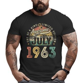 Funny 60 Year Old July 1963 Vintage Retro 60Th Birthday Gift 60Th Birthday Funny Gifts Big and Tall Men Graphic T-shirt | Mazezy