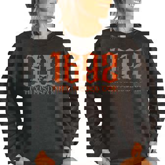 1692 They Missed One Vintage Halloween Witch Women's Oversized Sweatshirt | Mazezy