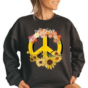 Hippie Daisy Peace Sign Retro Vintage Flower Sunflower Lover Women Oversized Sweatshirt | Mazezy