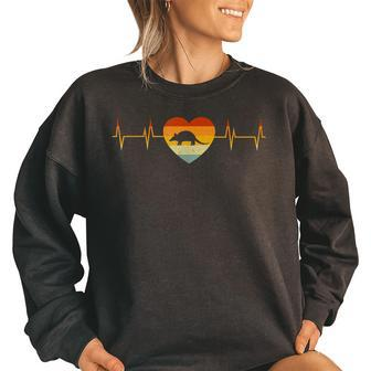 Love Armadillo Heartbeat Design Vintage Retro Armadillo Women Oversized Sweatshirt | Mazezy CA