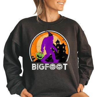 Vintage Bigfoot Halloween Trick Or Treating Halloween Funny Gifts Women Oversized Sweatshirt | Mazezy