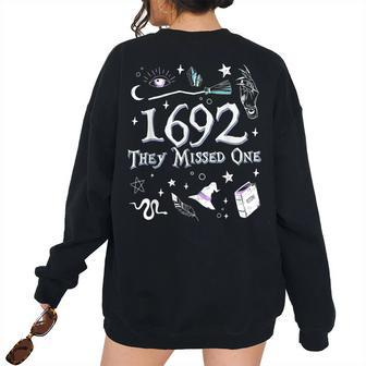 Retro Vintage Witchcarfts Salem 1692 They Missed One Women's Oversized Sweatshirt Back Print | Mazezy