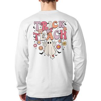 Retro Halloween Kindergarten Teacher Trick Or Teach Back Print Long Sleeve T-shirt - Seseable
