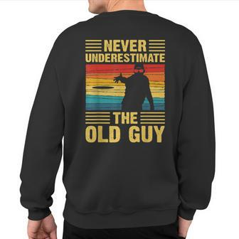 Never Underestimate The Old Guy Disc Golf Vintage Sweatshirt Back Print - Seseable