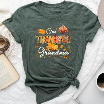 One Thankful Grandma Fall Leaves Autumn Grandma Thanksgiving Bella Canvas T-shirt - Thegiftio UK