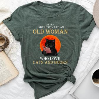 Never Underestimate An Old Woman Who Love Cats And Books Bella Canvas T-shirt - Seseable