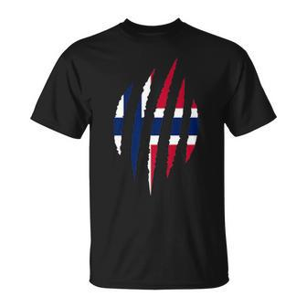 Claw Norway Norwegian Flag Oslo Nordic Norge Pride Unisex T-Shirt | Mazezy