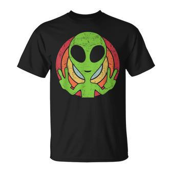 Retro 80'S Style Vintage Ufo Lover Alien Space T-Shirt - Seseable