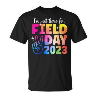 Funny School Field Day 2023 Im Just Here For Field Day Unisex T-Shirt | Mazezy