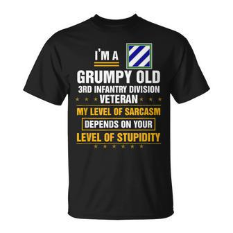 Grumpy Old 3Rd Infantry Division Veteran Father Day Unisex T-Shirt | Mazezy