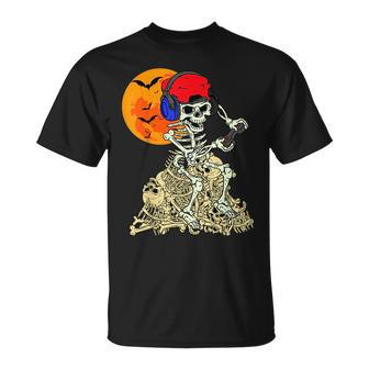 Halloween Skeleton Vintage Gamer Funny Gaming Boys Kids N Halloween Funny Gifts Unisex T-Shirt | Mazezy