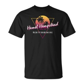Hemel Hempstead Hertfordshire 80S Retro Graphic Sunset T-Shirt | Mazezy