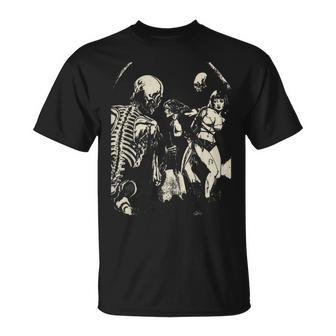 Horror Vintage Pin Up Girls Creepy Killer Skeleton Skull Creepy T-Shirt | Mazezy