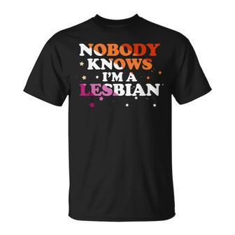 Lgbt Pride - Nobody Knows Im A Lesbian Unisex T-Shirt | Mazezy