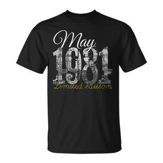 May 1981 40 Year Old 1981 40Th Birthday Gift Unisex T-Shirt | Mazezy
