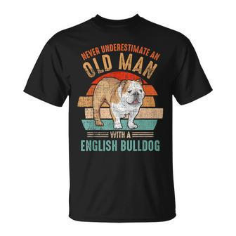 Mb Never Underestimate An Old Man With English Bulldog T-Shirt - Seseable