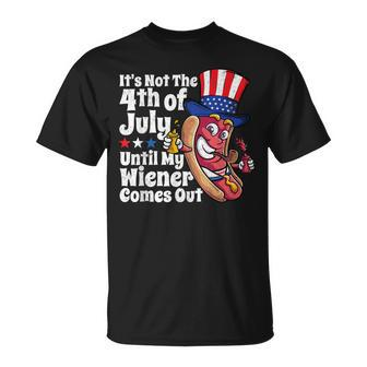 Mens Funny 4Th Of July Hot Dog Wiener Comes Out Adult Humor Gift Unisex T-Shirt | Mazezy