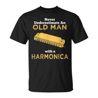 Never Underestimate An Old Man With A Harmonica Great Country Man Musical Gift Unisex T-Shirt - Seseable