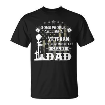 Never Underestimate The Power Of Veteran Dad Gift For Mens Unisex T-Shirt - Seseable