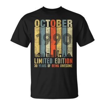 October 1990 Vintage Funny 30Th Birthday Gift 30Th Birthday Funny Gifts Unisex T-Shirt | Mazezy