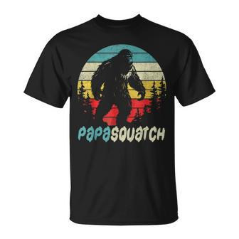 Papasquatch Fathers Day Bigfoot Sasquatch Papa Gifts Unisex T-Shirt | Mazezy