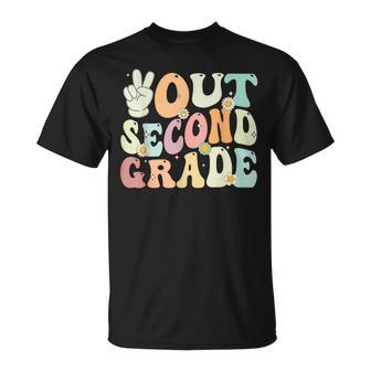 Peace Out Second Grade Retro Groovy Last Day Of School 2023 Unisex T-Shirt | Mazezy