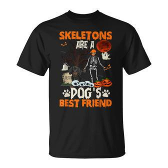 Skeletons Dachshund Is Friends Funny Halloween Costume Unisex T-Shirt | Mazezy