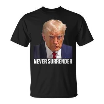 Trump 2024 Never Surrender Pro Trump Shot T-Shirt - Seseable