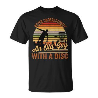 Never Underestimate An Old Guy Golf Disc Retro Vintage T-Shirt | Mazezy