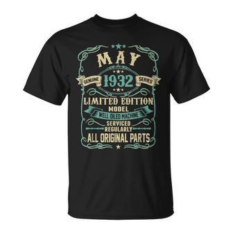 Vintage Made In May 1932 87Th Years Old Birthday Unisex T-Shirt | Mazezy
