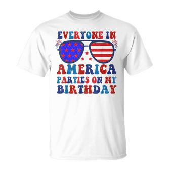 4Th Of July 2023 Everyone In America Parties On My Birthday Unisex T-Shirt | Mazezy