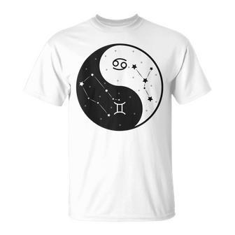 Gemini Astrology Birthday Cancer Sign 21 Jun 22 Jul Unisex T-Shirt | Mazezy
