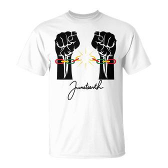 Junenth Breaking Chains Black Freedom 1865 - African Unisex T-Shirt - Seseable
