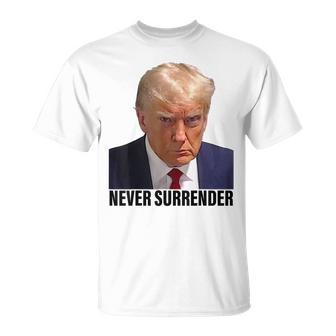 Trump 2024 Never Surrender Pro Trump Shot T-Shirt | Mazezy