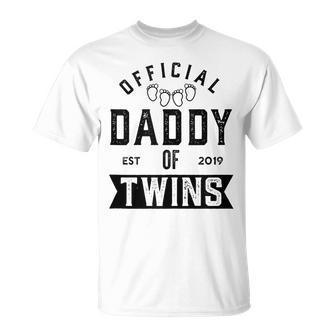 Twin Dad 2019 Funny New Daddy Of Twins Fathers Day Gift Gift For Mens Unisex T-Shirt | Mazezy